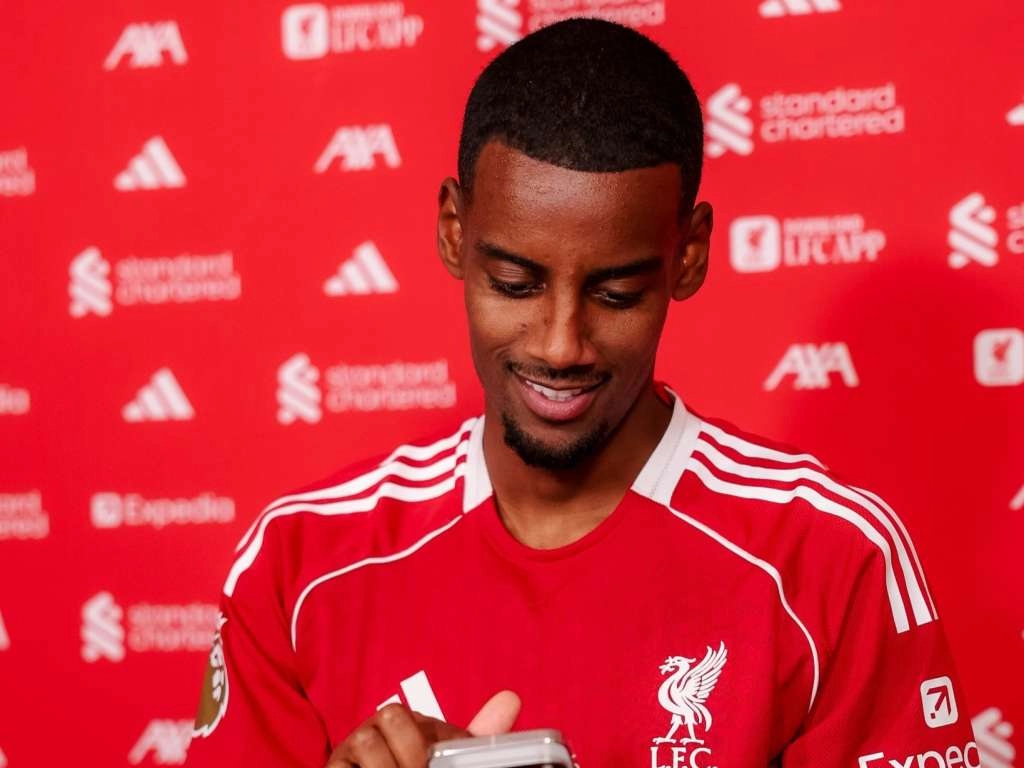 Isak u rekordnom transferu došao u Liverpool
